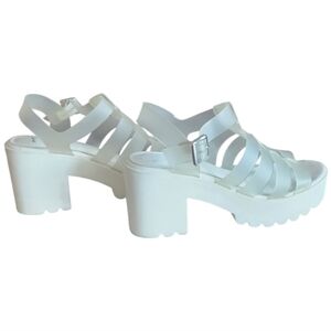 BP. Mazie White Clear Strappy Platform Sandals Sz 9‎